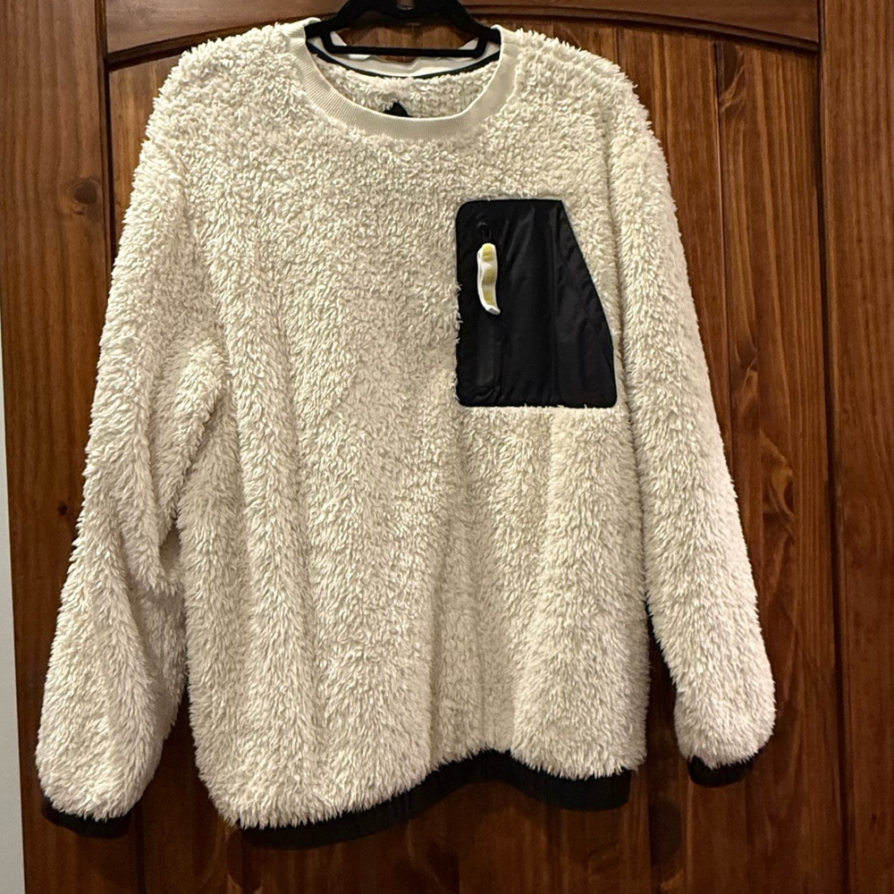 UGG Blue and White Fleece Pullover